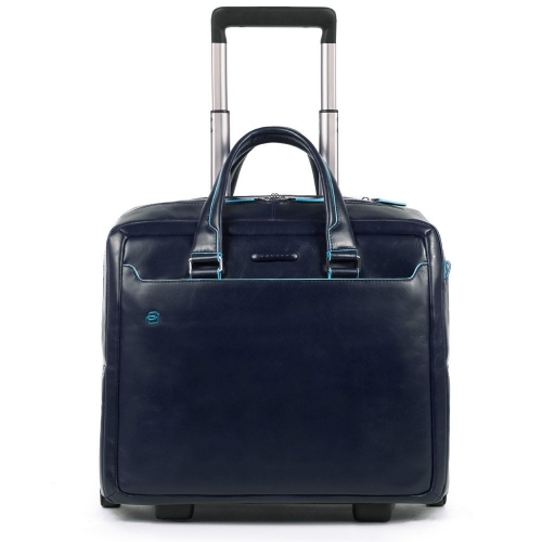 Синий чемодан на колесах  40 х 36 х 16 см